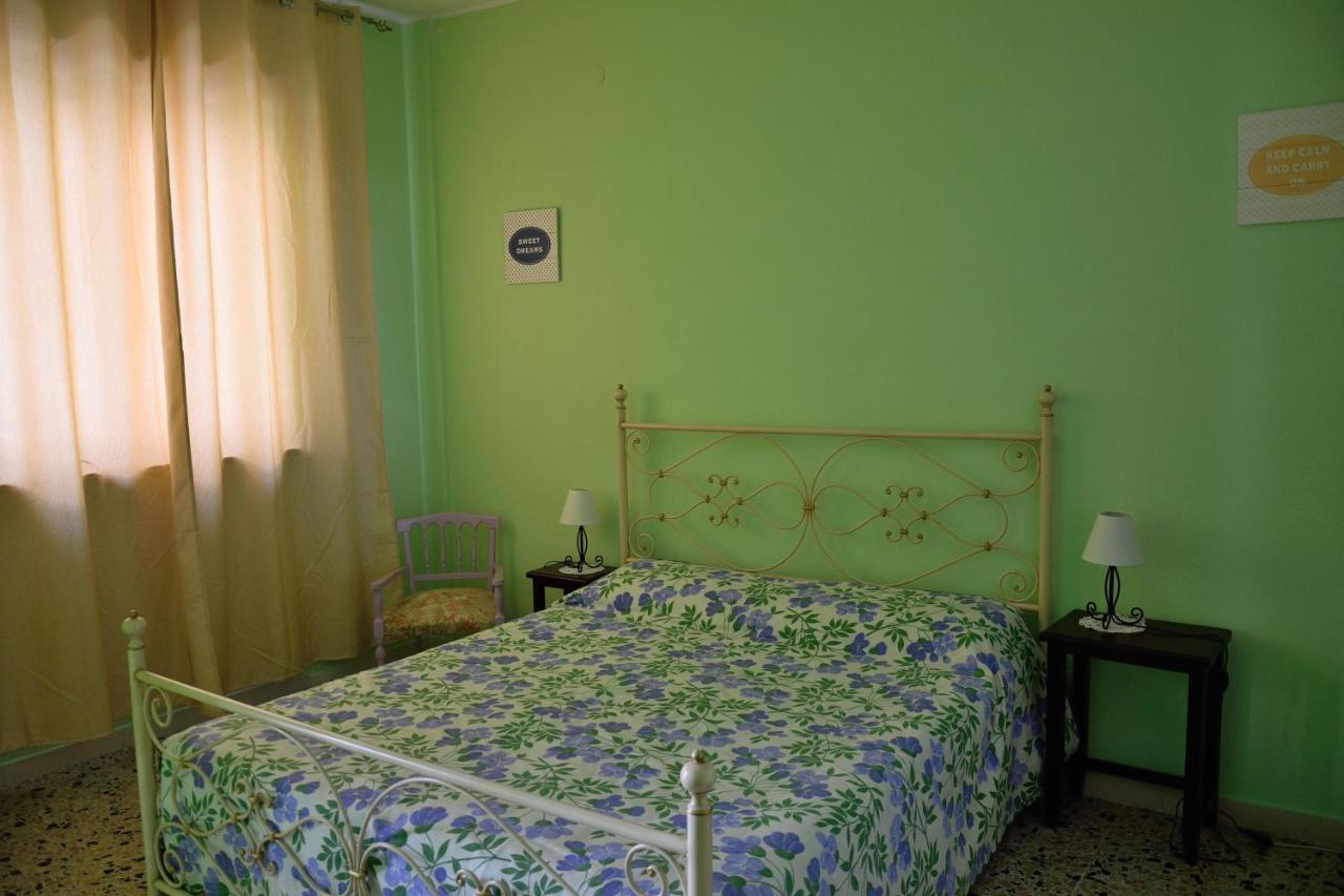 B&B Maria Montis Assemini Bagian luar foto